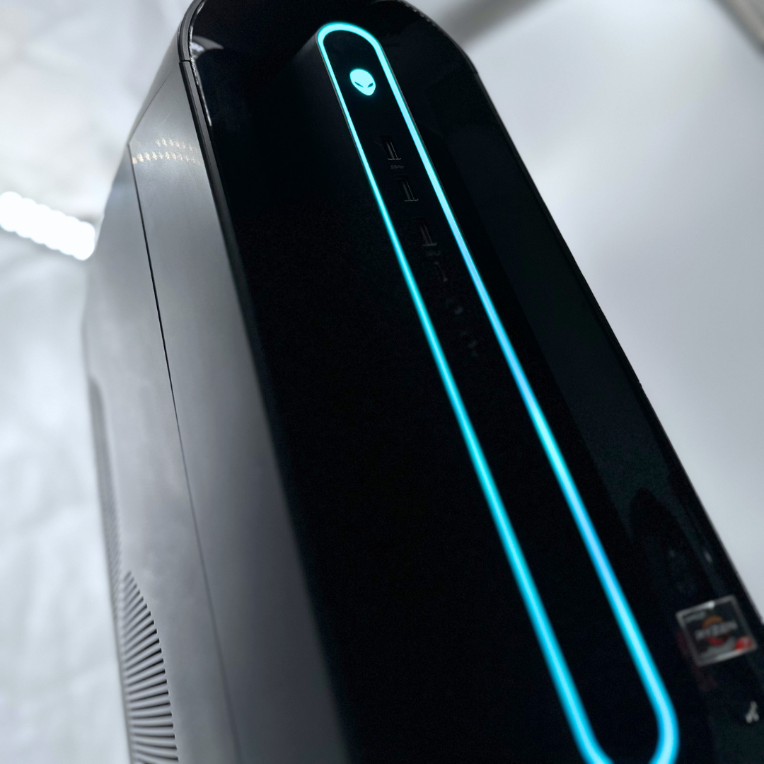 Certified Pre Owned Sparrow - AMD RX 6800 16GB AMD Ryzen 7 5800X 32GB DDR4 RAM 256GB SSD RGB Gaming PC
